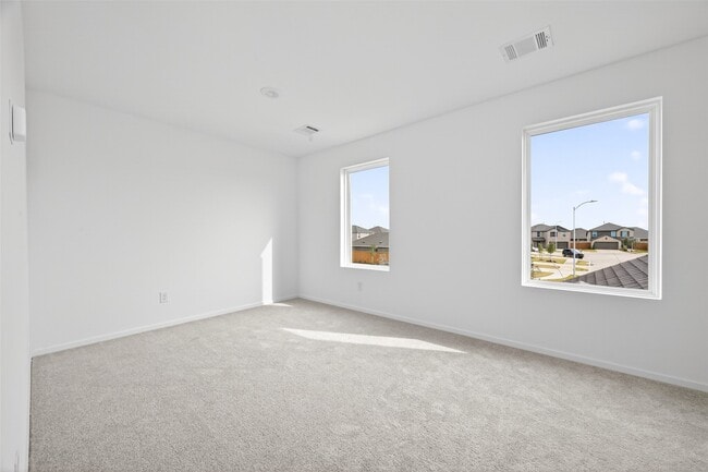 Building Photo - 3025 Fantasy Ter Dr