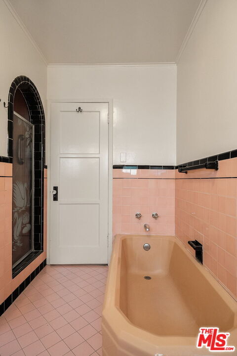 Building Photo - 1201 S Crescent Heights Blvd