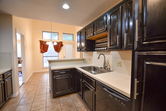 Building Photo - 4056 La Costa Ct