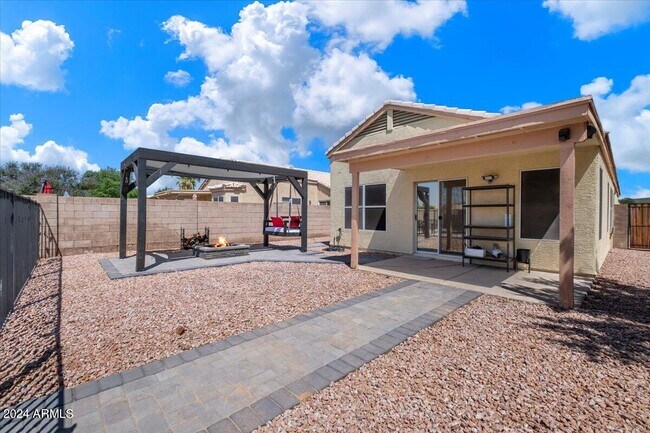 Building Photo - 4623 E Desert Wind Dr.