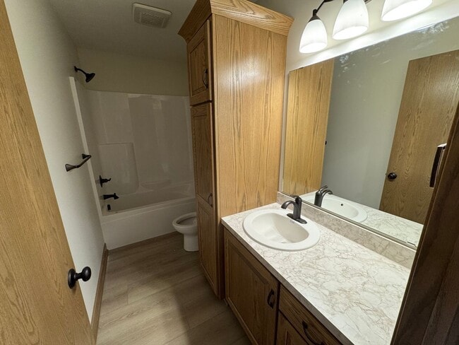 Building Photo - 248 Shreve Rd