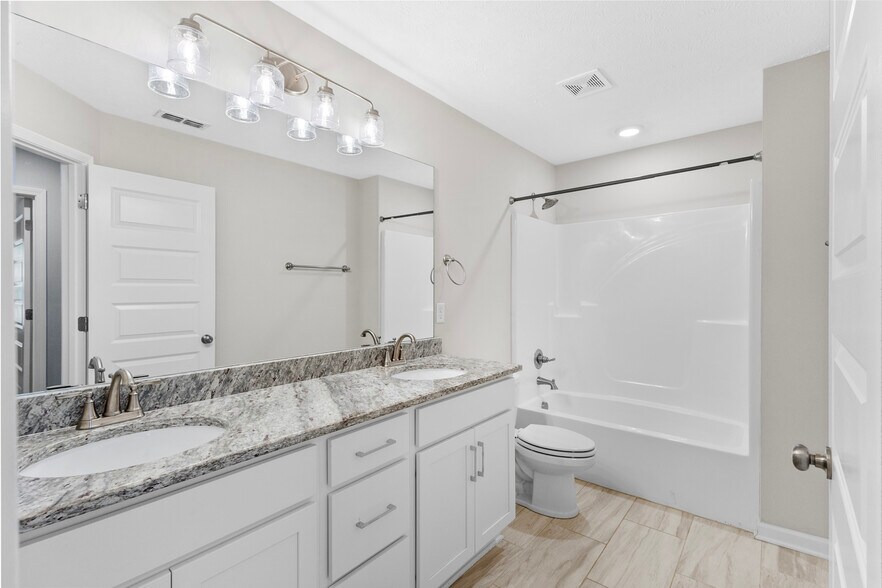 Building Photo - 4204 Spyglass Dr