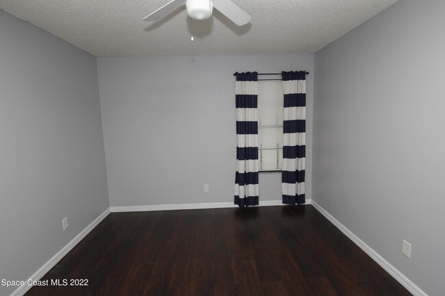 Building Photo - 1009 Fairplay Ave NW