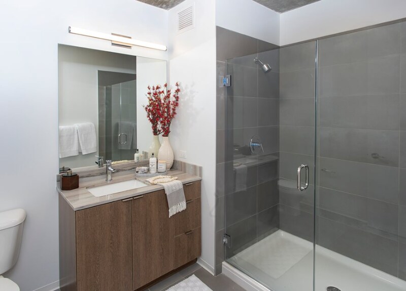 Building Photo - 2121 S Michigan Ave