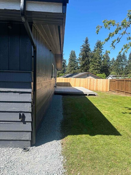 Building Photo - 22205 64th Ave W