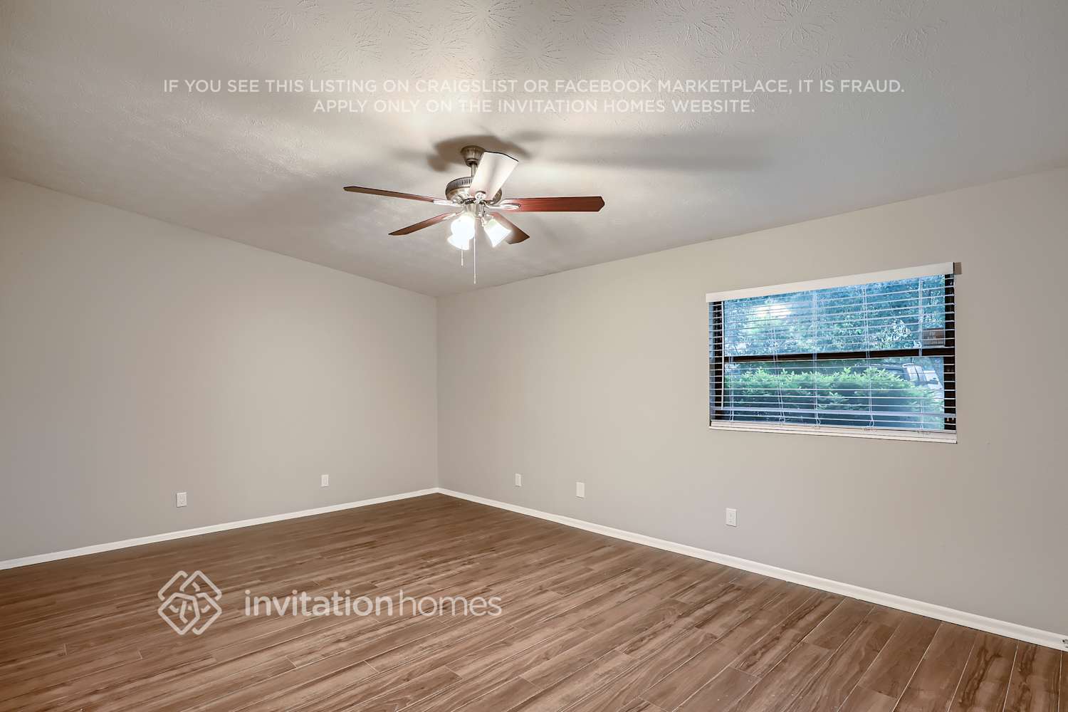 Building Photo - 2560 Eastill Dr