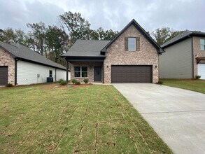 Building Photo - Home for Rent in Pinson, AL!!! Available to View!
