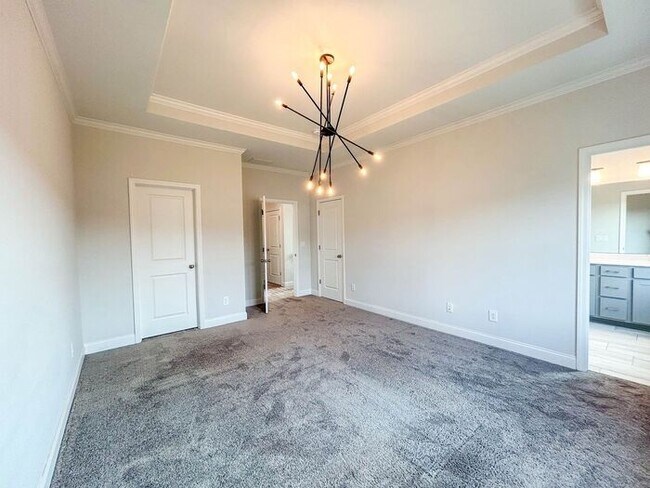Building Photo - 625 Tiller Wy