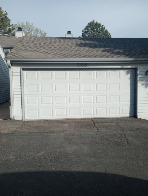 Building Photo - 7106 E Briarwood Dr