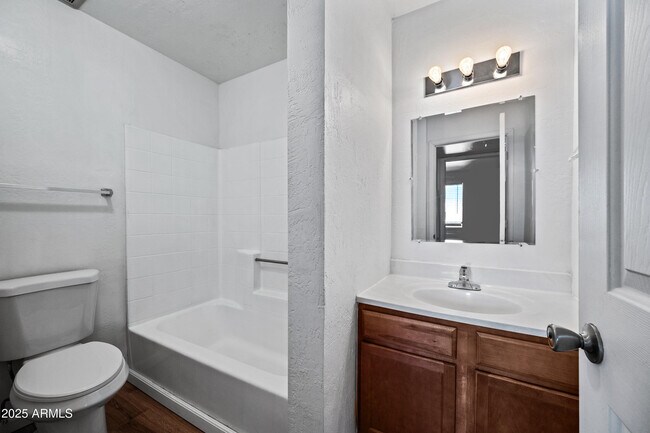 Building Photo - 16602 N 25th St