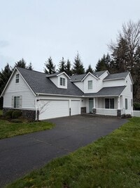 Building Photo - 2060 Hammond Ave