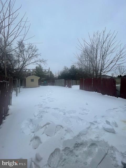 Building Photo - 604 Green Tree Ln