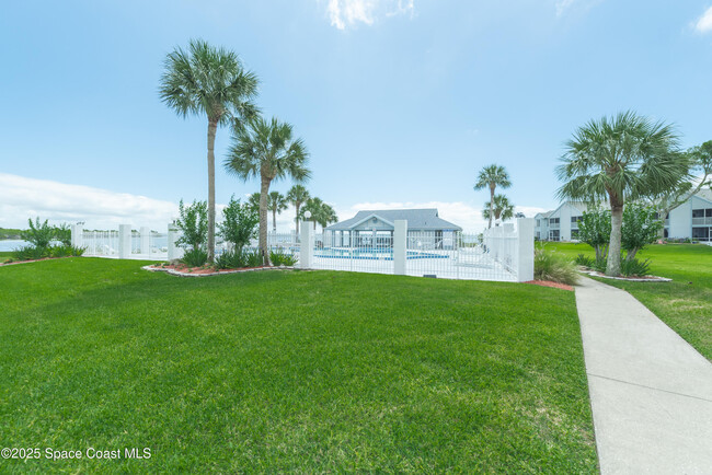 Building Photo - 7350 Highway 1
