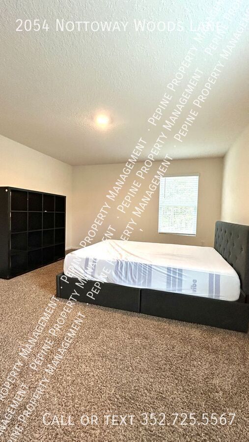 Building Photo - 2054 Nottoway Woods Ln