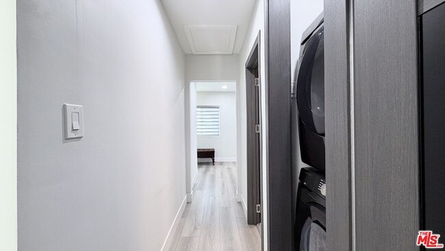 Building Photo - 11836 Rialto St