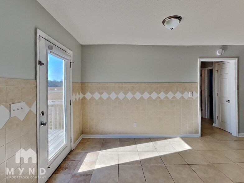 Building Photo - 32 Winesap Ln
