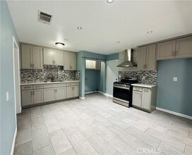 Building Photo - 761 N L St