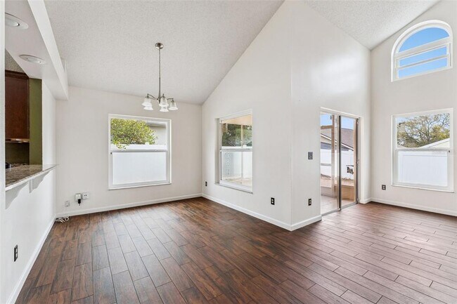 Building Photo - 7236 Somersworth Dr