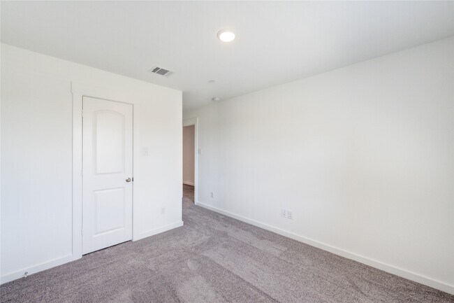 Building Photo - 11910 Carvalho Dr