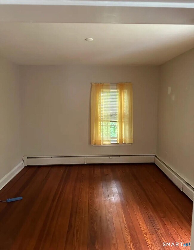 Building Photo - 178 Peach Orchard Rd