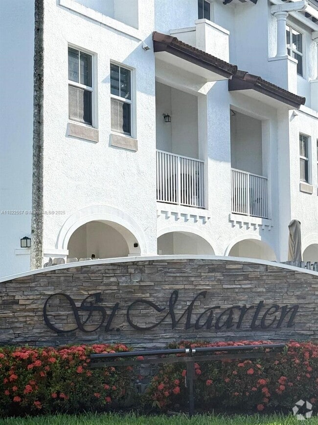 Building Photo - 8900 NW 97th Ave