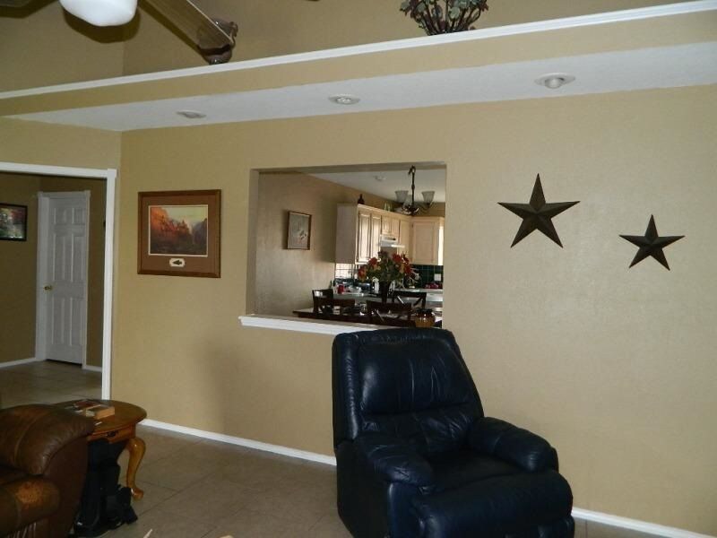 Building Photo - 4408 SW Parkway Dr