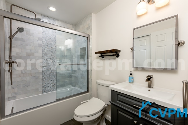 Building Photo - 6331 Wild Swan Way