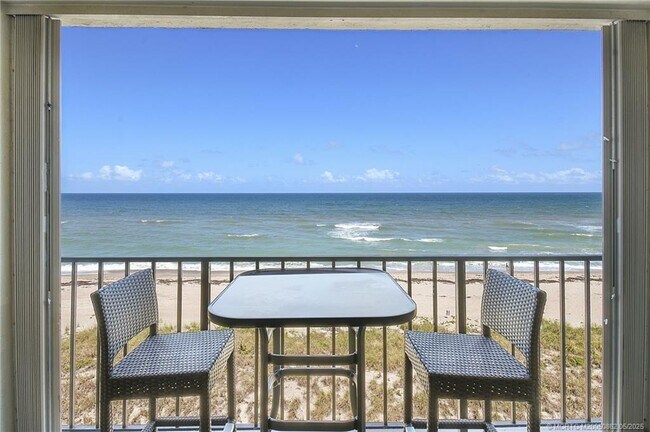 Primary Photo - 10310 S Ocean Dr