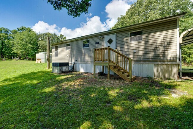 Building Photo - Peaceful 2BR 2 BA in Soddy Daisy