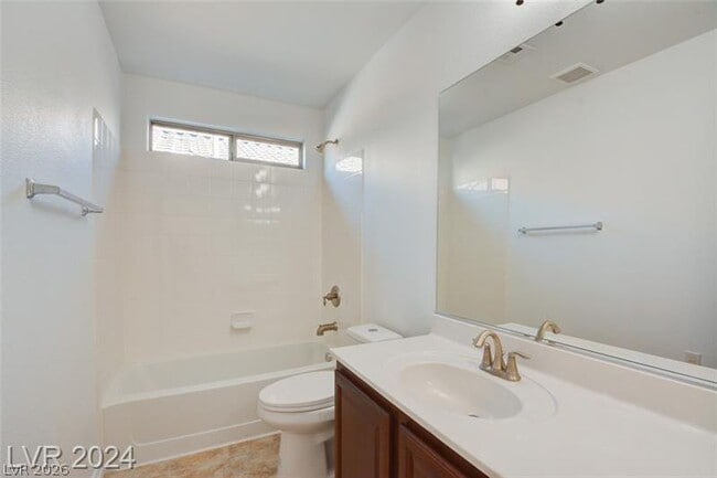 Building Photo - 4736 Killington St