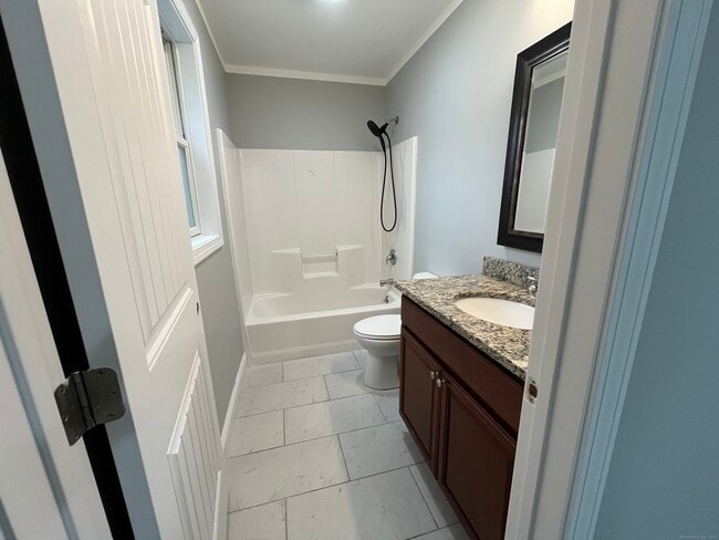 Building Photo - 60 Bray Ave