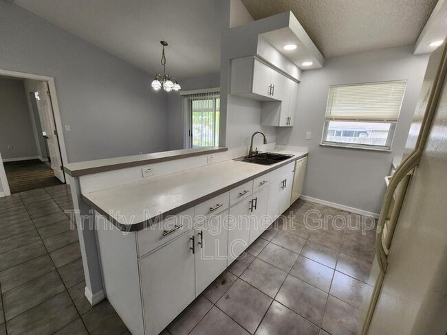 Building Photo - 12095 Elgin Blvd