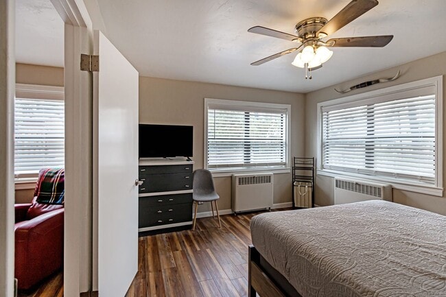 Building Photo - 62 Curlew Pl