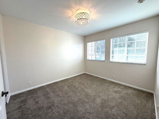 Building Photo - 7407 Briella Dr