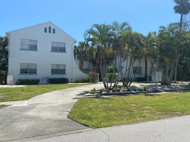 Primary Photo - 1501 Shannon Ave