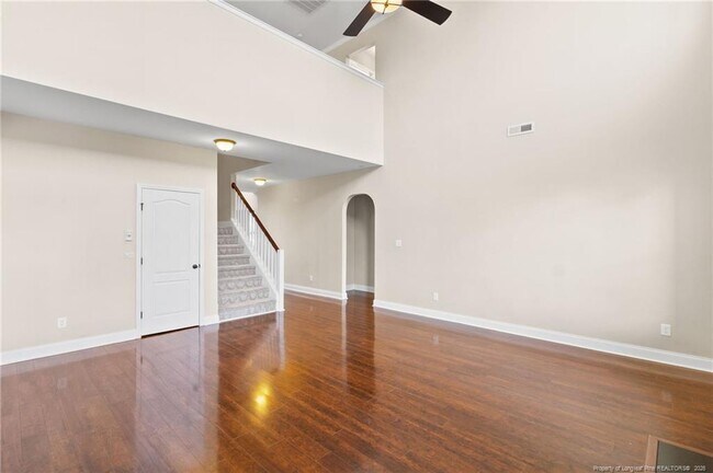 Building Photo - 368 Exeter Dr