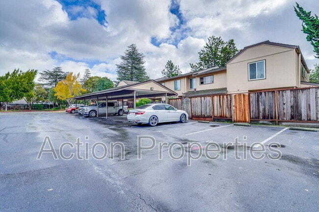 Building Photo - 1963 Landess Ave