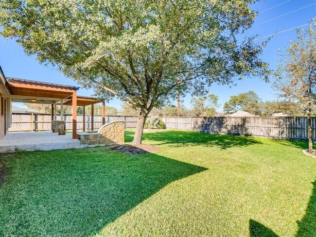 Building Photo - 3676 Spring Canyon Trail