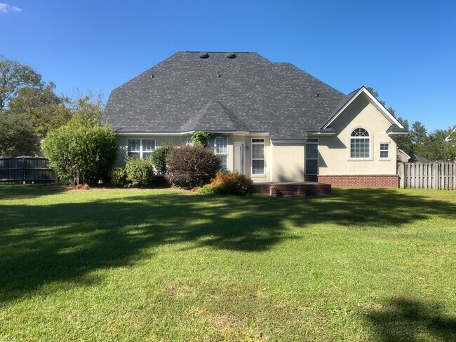 Building Photo - 186 Bristol Way