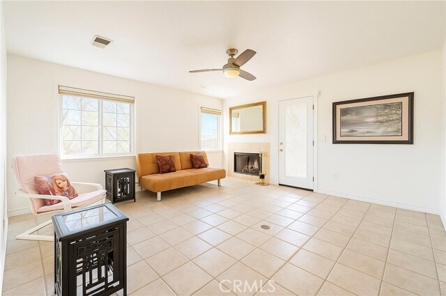 Building Photo - 42980 Cll Montecello