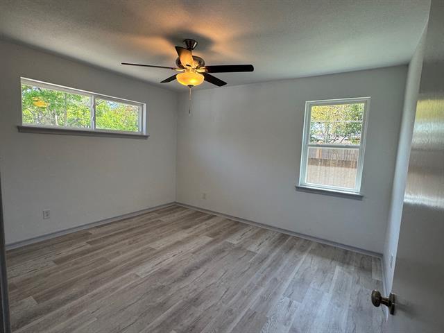 Building Photo - 2535 Greenport Dr