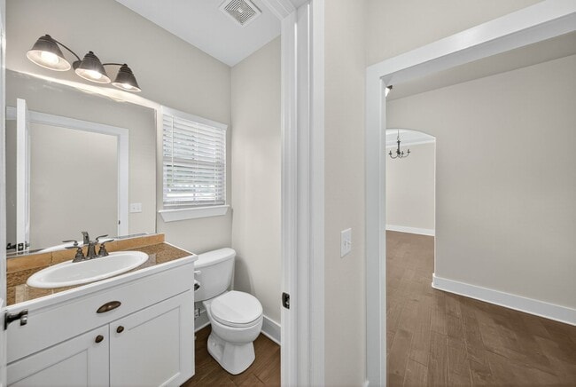 Building Photo - Great Home in Qiuet Friendly Neighborhood ...