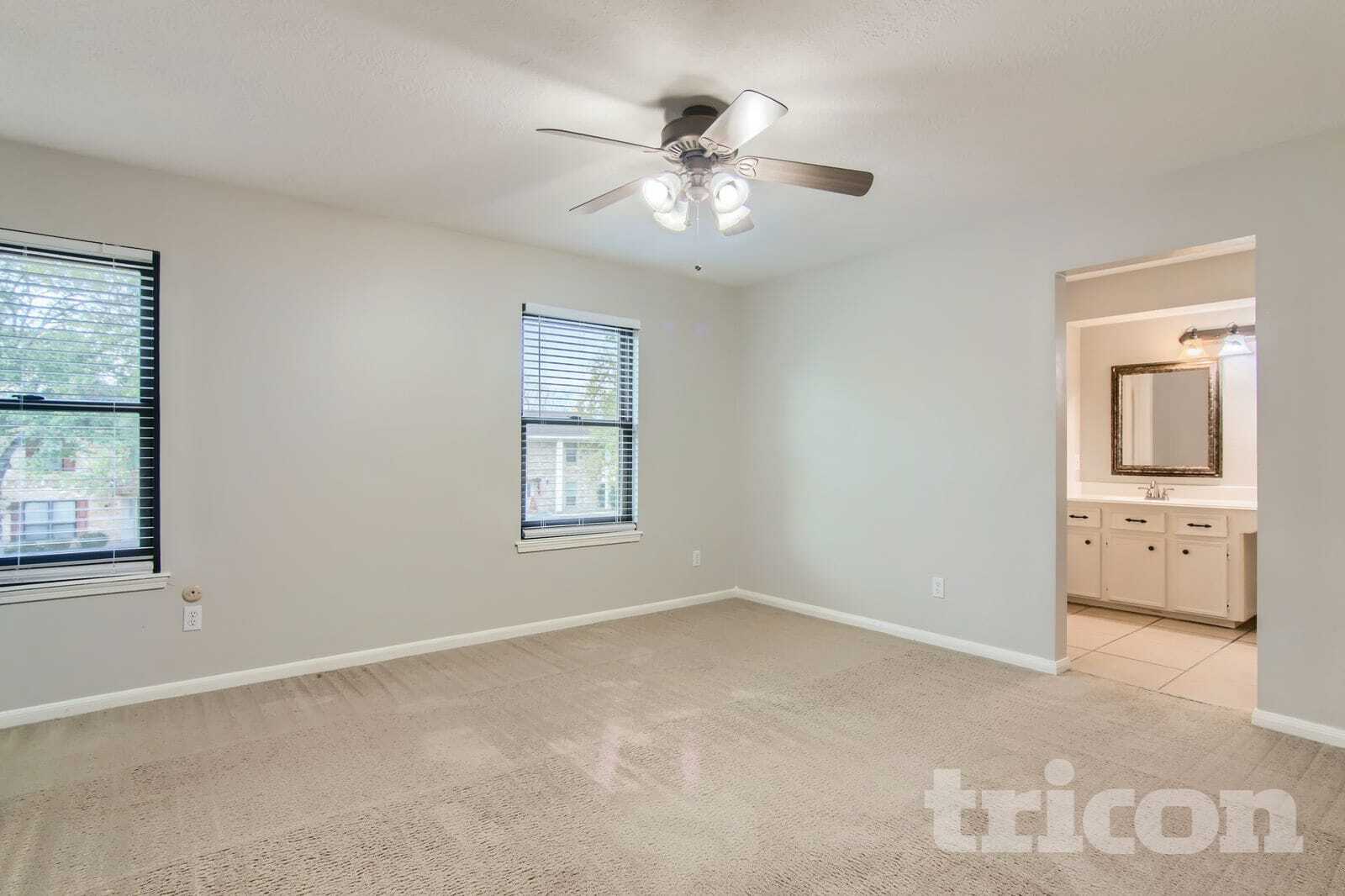 Building Photo - 7919 Annola Ln