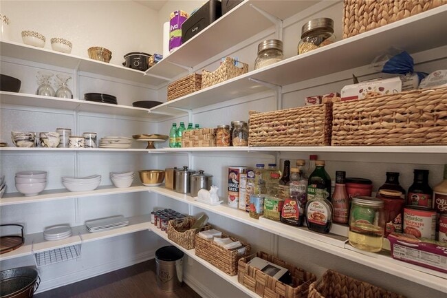 Building Photo - 17600 Penfolds Dr