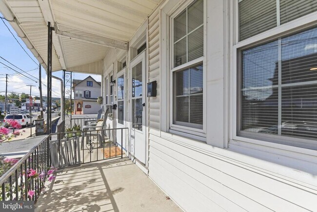 Building Photo - 32 N Wyomissing Ave