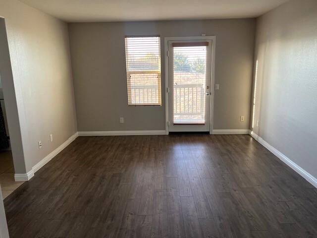 Master bedroom - 2123 Palo Alto Dr