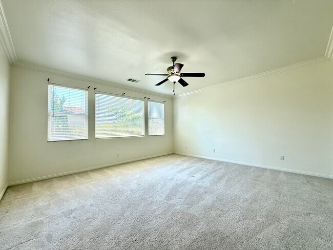 Building Photo - 13642 Pinnacle Way