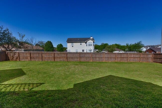 Building Photo - 5981 Vinemont Dr NW