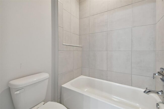 Building Photo - 5700 Interbay Blvd