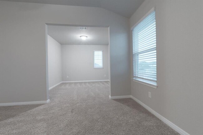 Building Photo - 2838 Dell Hollow Dr